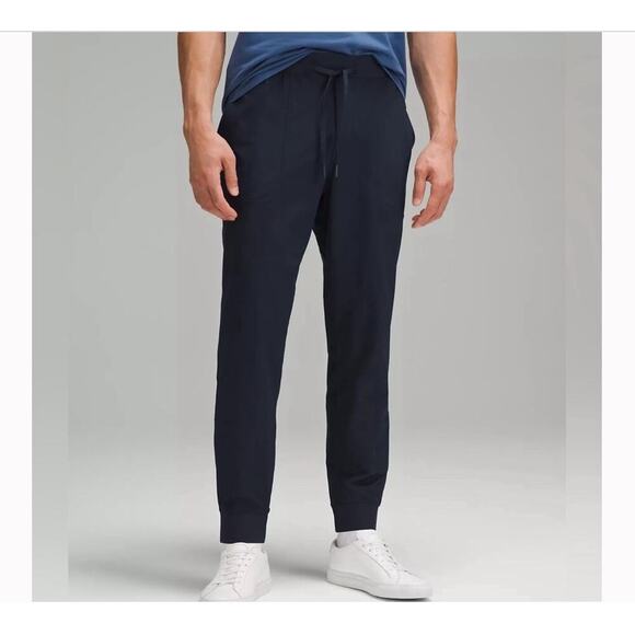 Lululemon Mens ABC Jogger *31" True Navy Size Small EUC - Picture 1 of 10